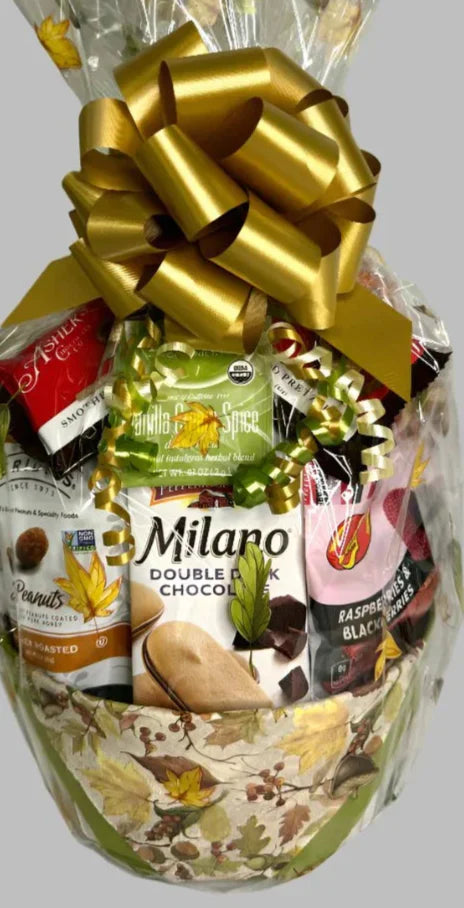 Jenny's Small Classic Gift Basket