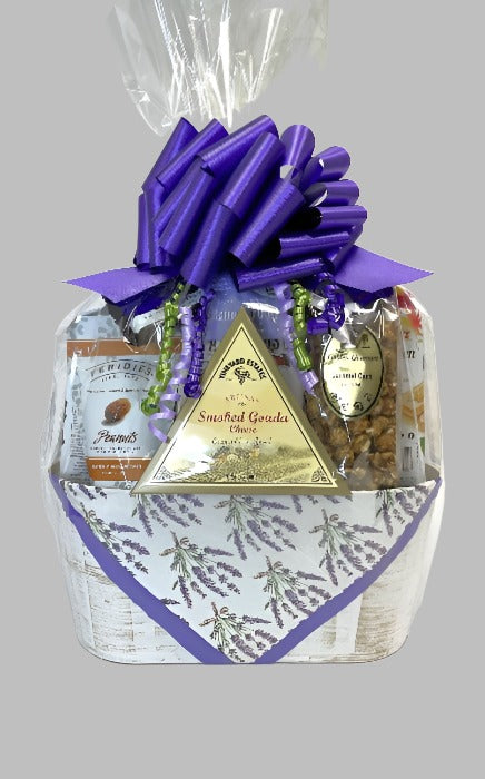 Jenny's Large Basic Classic Gift Basket