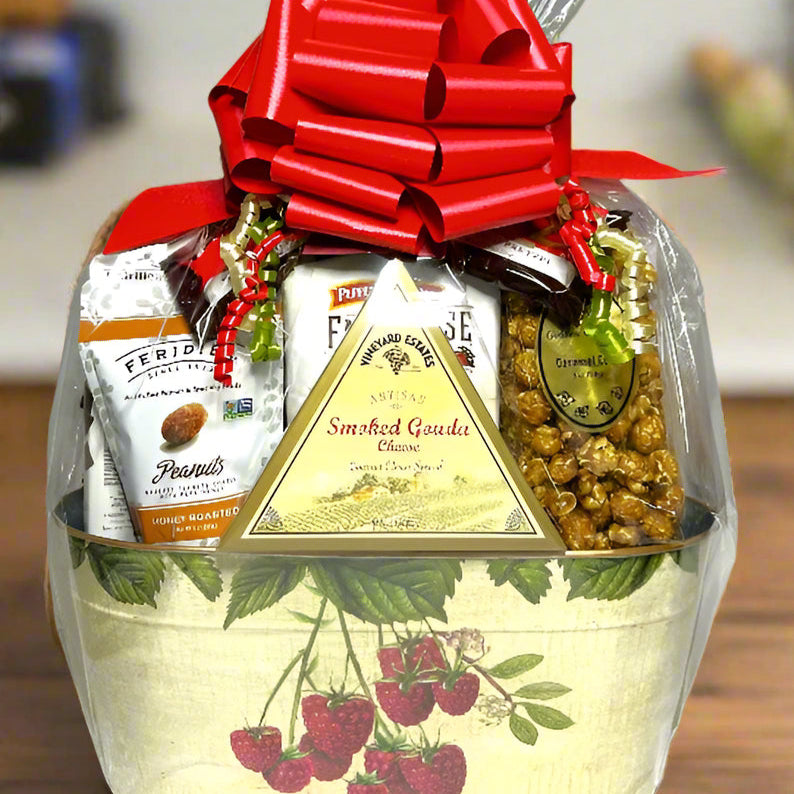 Large Berry Gift Tin Basket
