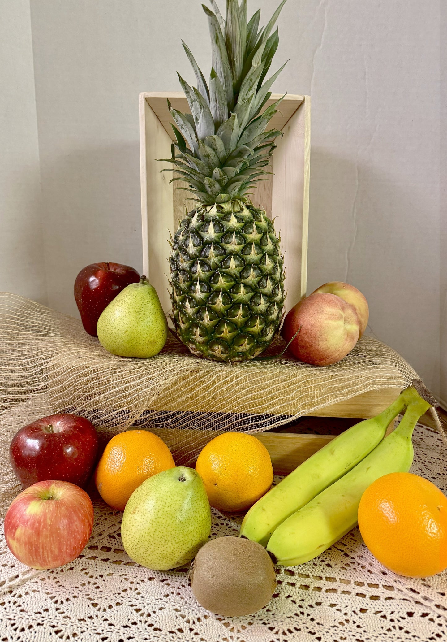 Jenny's Large Fruit Gift Basket